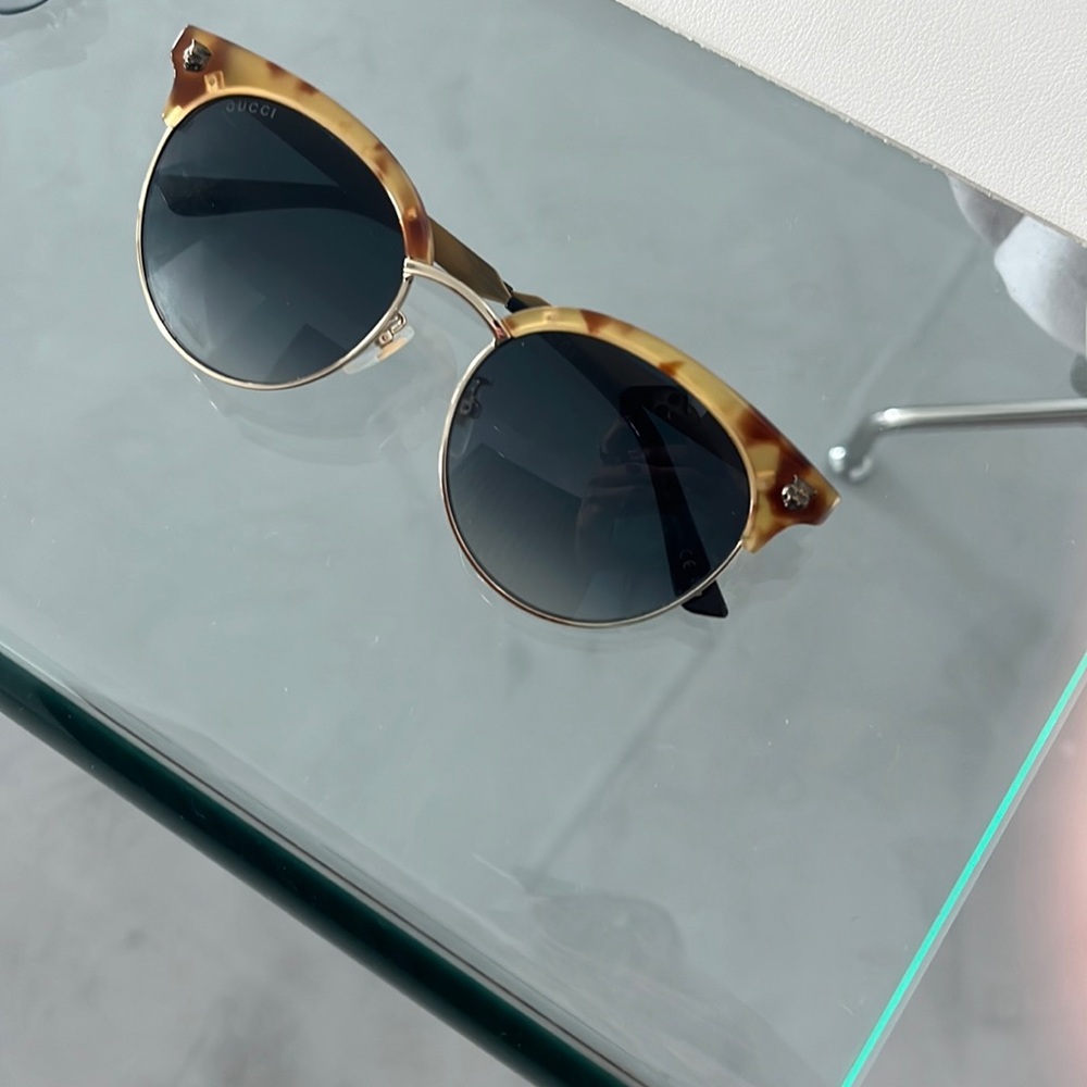 Gucci sunglasses